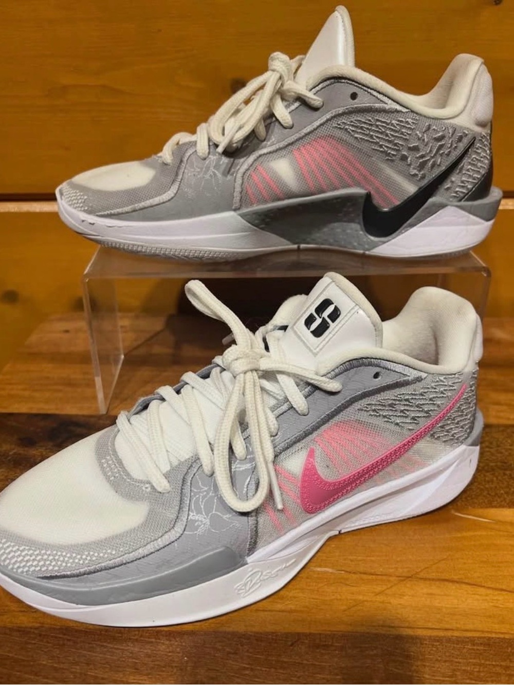 Nike Sabrina 2 Basketball Shoes pink/white/gray Sz 6.5 women’s